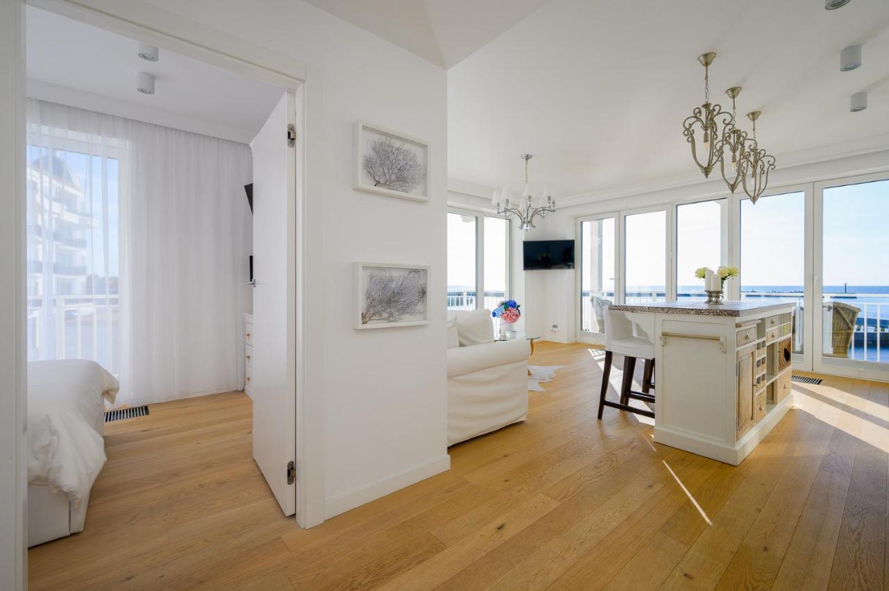 Sunset Boulevard 1 Apt 9 Bulwar Zachodzacego Slonca 1 W Marina Royale Darlowko Exterior photo